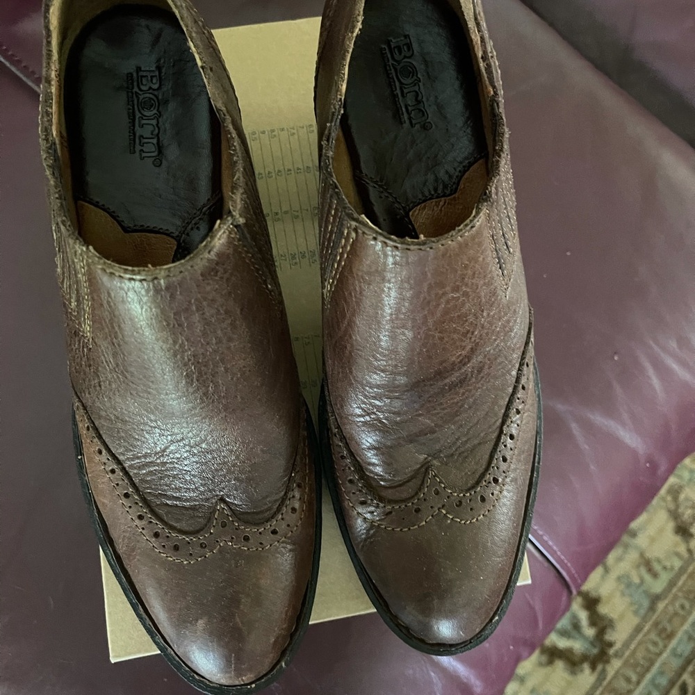 Born Leather Oxford-toe Bootie